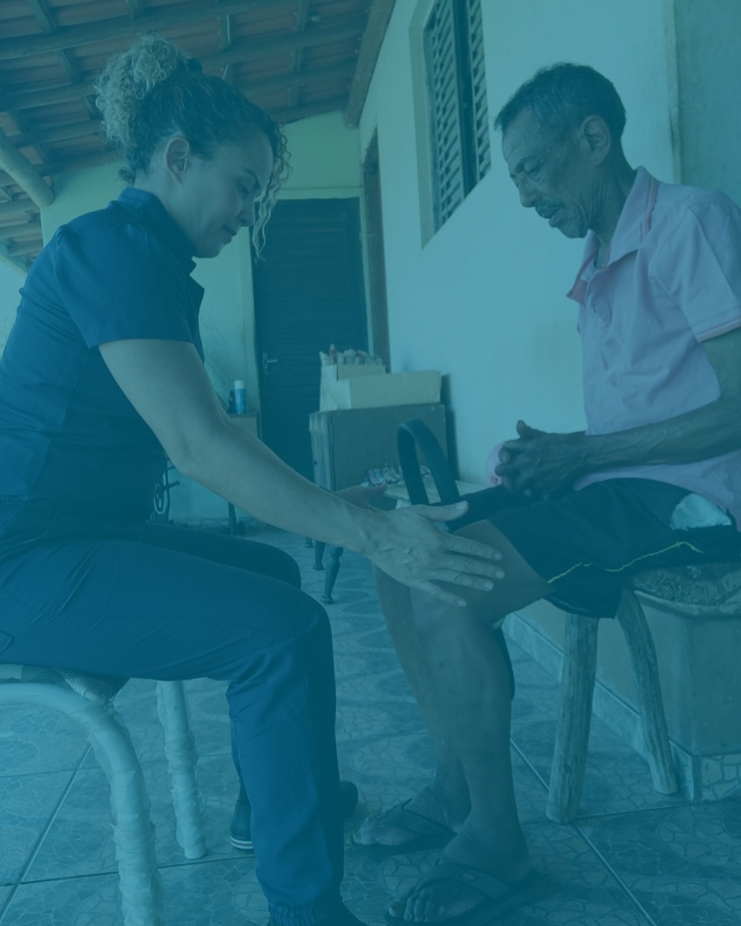 Dra Erika Costa em Atendimento Humanizado